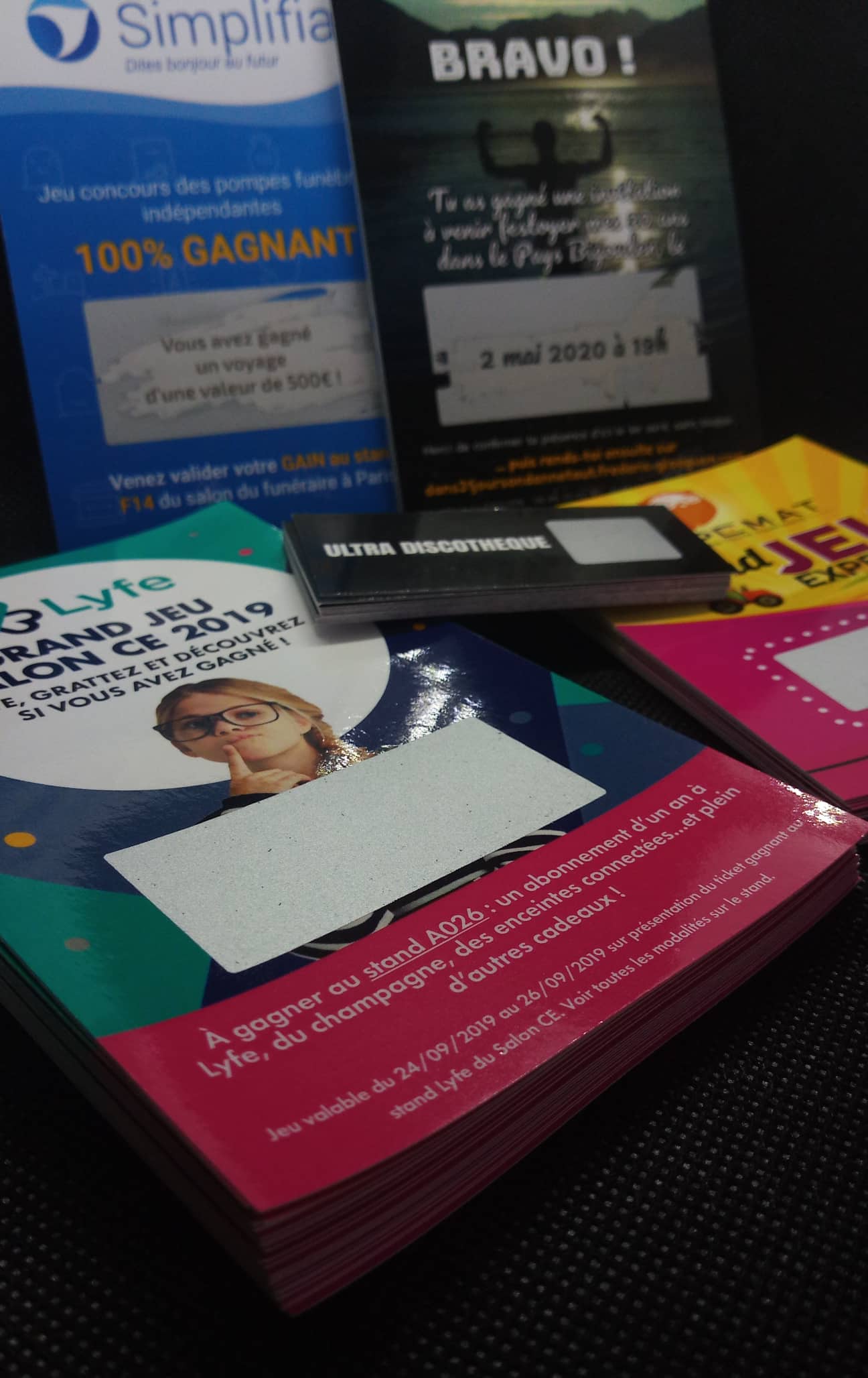 Cuando se presenta un evento internacional, hay una especie de comunión que se produce tanto en la calle como en la web entre todas las personas de todo el mundo, emocionadas por la perspectiva de interesarse en el mismo proyecto. Un evento internacional suele ser una oportunidad para disfrutar de eventos y momentos especiales entre amigos o familiares, por lo que son ocasiones valiosas para que las marcas se den a conocer de una manera diferente, y el boleto para rascar será ideal para eso. Cuando se presenta un evento internacional, hay una especie de comunión que se produce tanto en la calle como en la web entre todas las personas de todo el mundo, emocionadas por la perspectiva de interesarse en el mismo proyecto. Un evento internacional suele ser una oportunidad para disfrutar de eventos y momentos especiales entre amigos o familiares, por lo que son ocasiones valiosas para que las marcas se den a conocer de una manera diferente, y el boleto para rascar será ideal para eso.