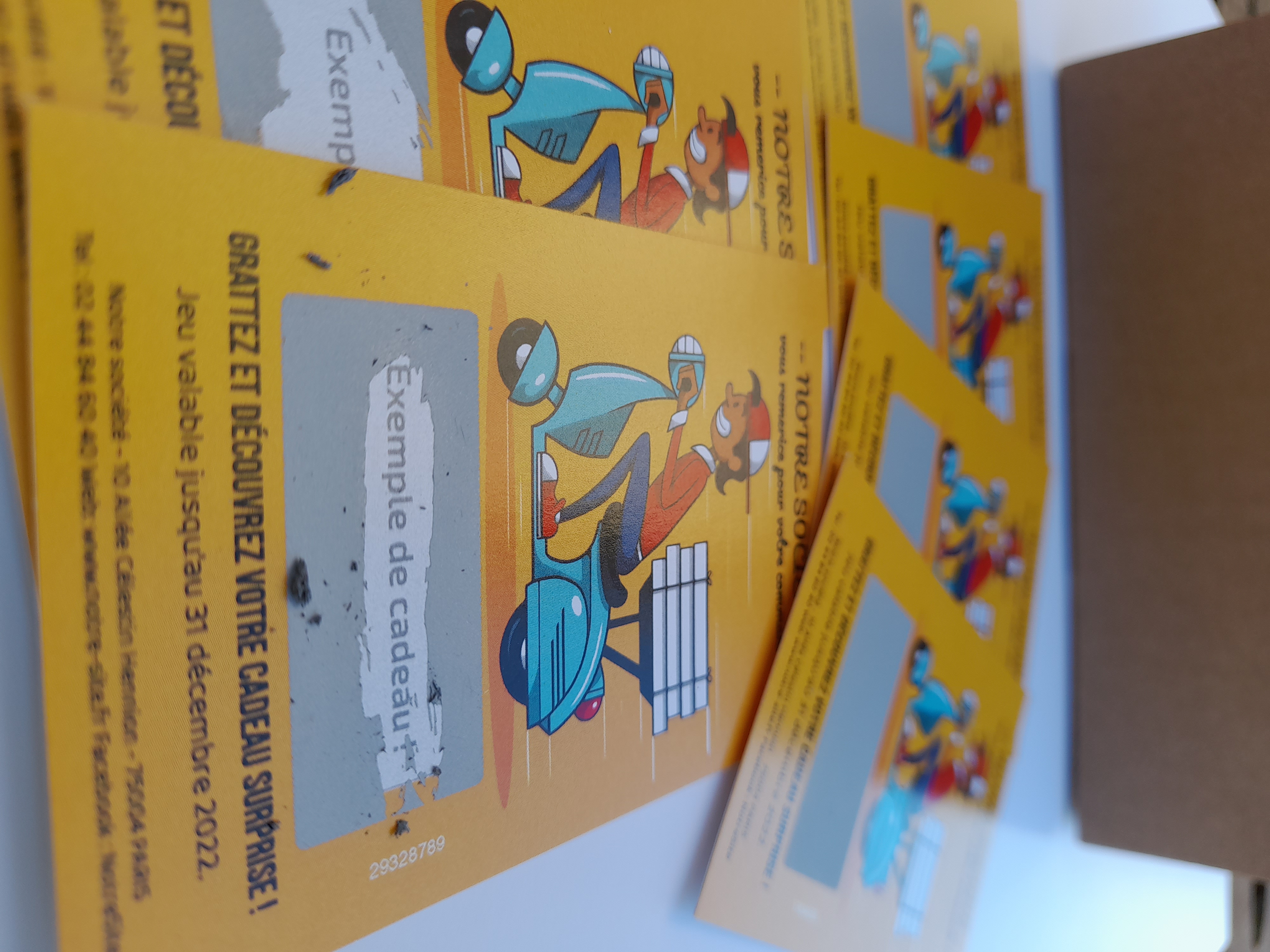 En la era del 'todo digital', ¿tiene el street marketing todavía un papel que desempeñar? La respuesta es inequívocamente sí. Existen diferentes medios de impresión que tienen la ventaja de llegar directamente a su público objetivo en su vida diaria. En la era del 'todo digital', ¿tiene el street marketing todavía un papel que desempeñar? La respuesta es inequívocamente sí. Existen diferentes medios de impresión que tienen la ventaja de llegar directamente a su público objetivo en su vida diaria.